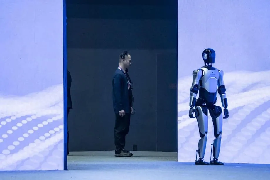 中國人形機器人登上舞台中央:雄心、創新與全球 AI 領導地位之爭