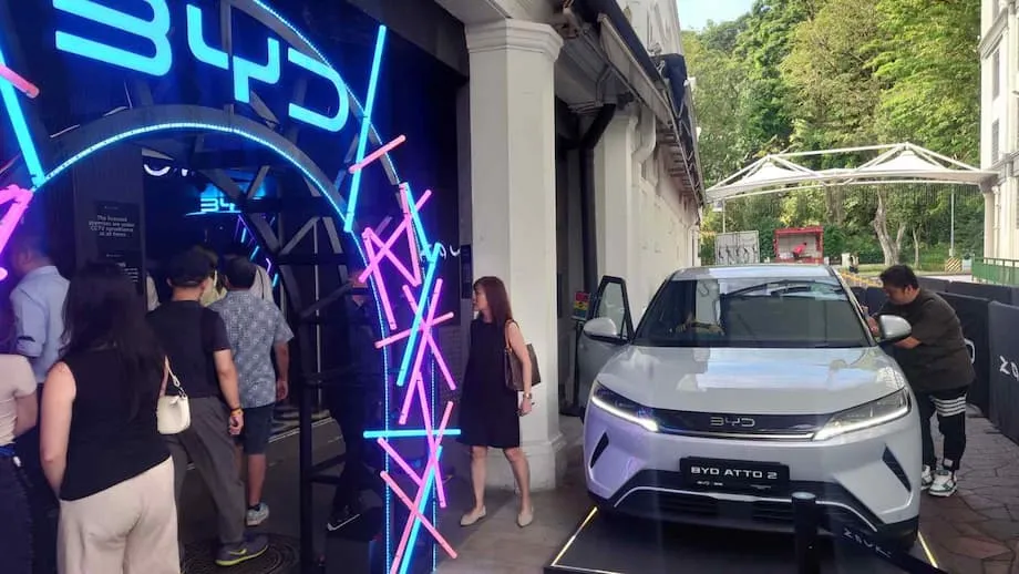 比亞迪股價下跌,凸顯中國電動車龍頭面臨的挑戰