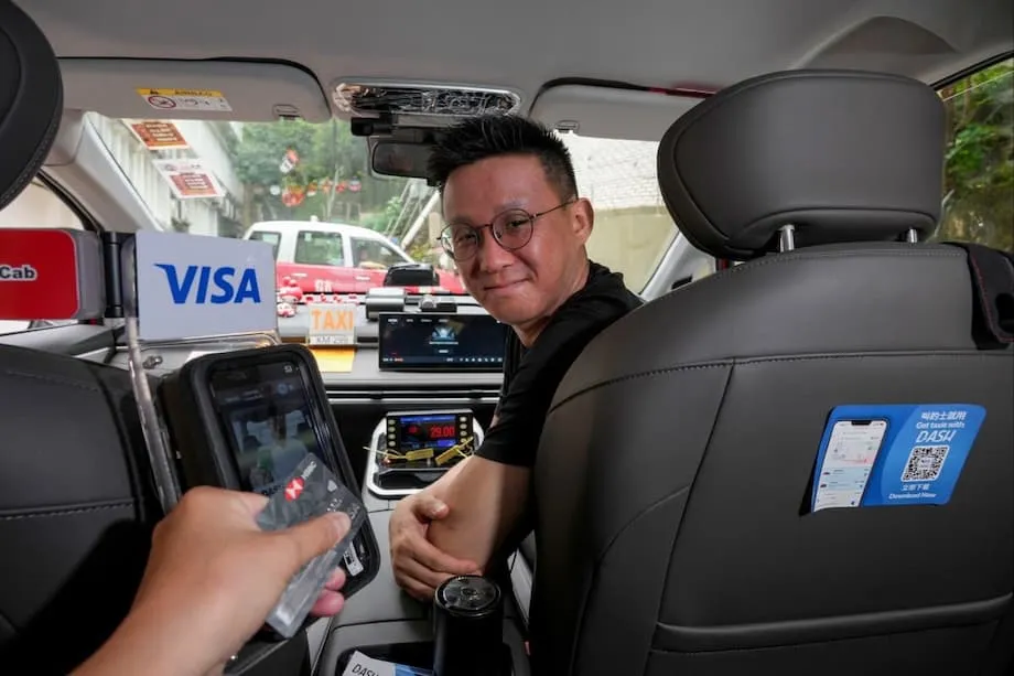 香港計程車業迎來數位變革：Dash 與電子支付如何改變城市計程車