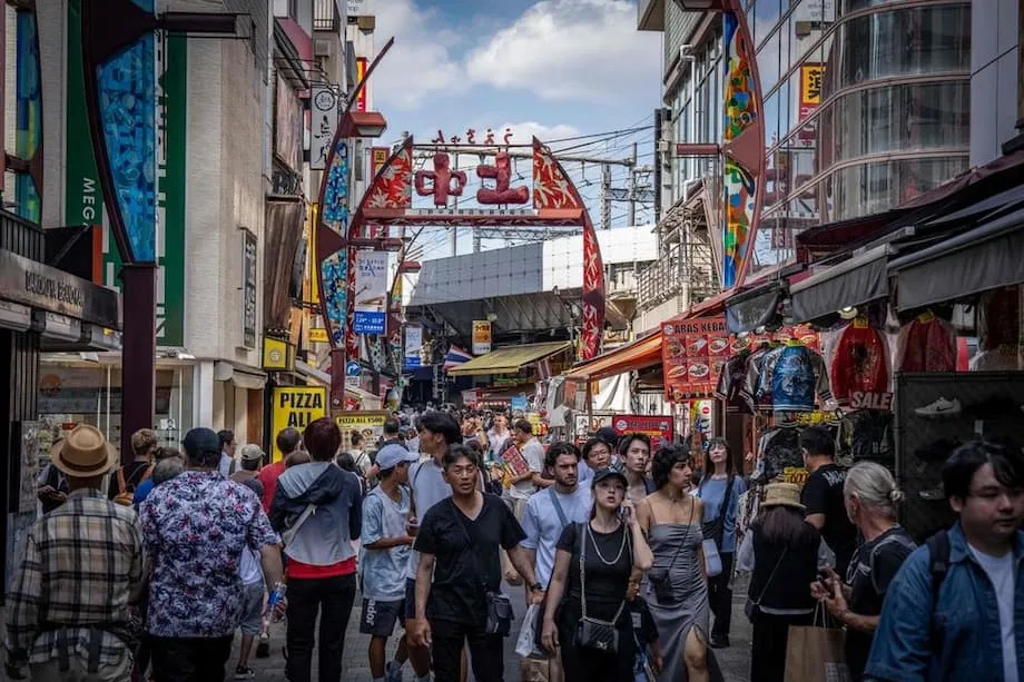 日本年輕人推升古著熱潮:走進日本二手時尚革命