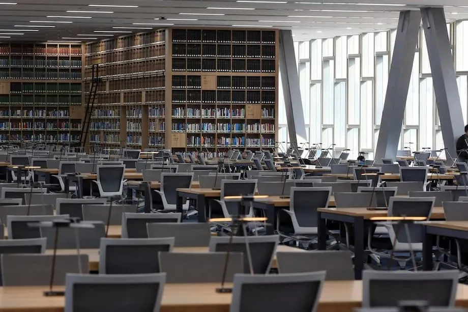 為何南韓菁英大學學生創紀錄退學，轉而追求醫學院