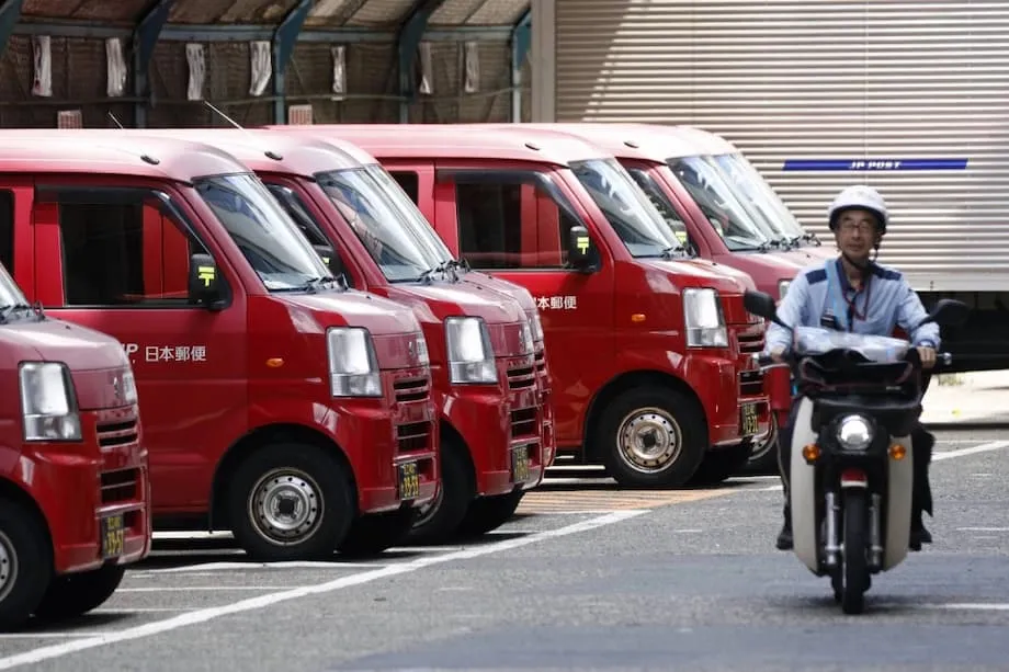 日本郵便因點名檢查違規，暫停約100間郵局使用配送廂型車