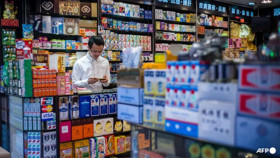 新加坡遊客在香港藥材店買草藥遭高額收費
