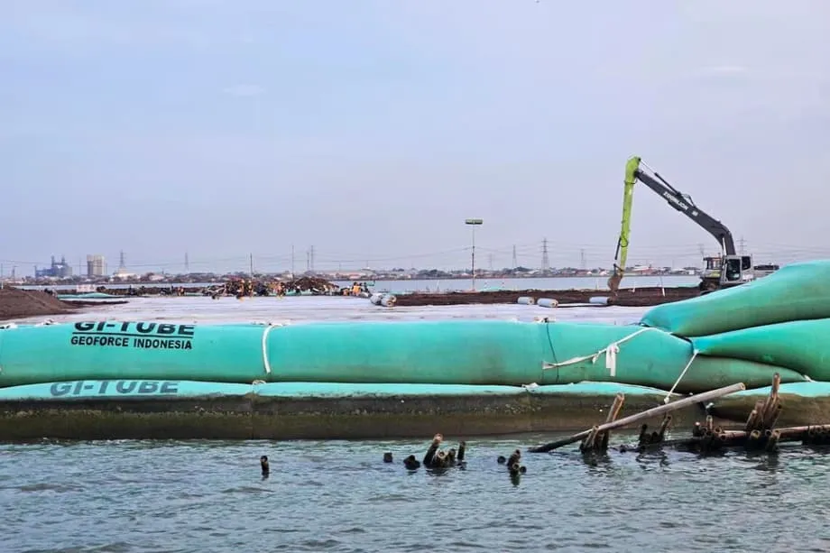 爪哇島巨型海堤：因地制宜的防護措施，以及身處洪水與變遷之間的社區