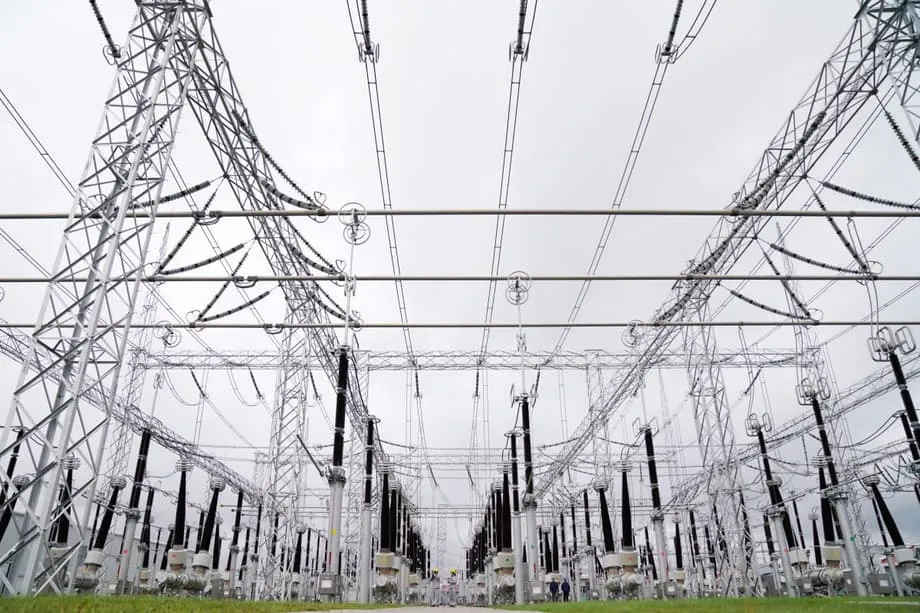 全球電網供應吃緊，AI 帶動中國電力設備出口熱潮