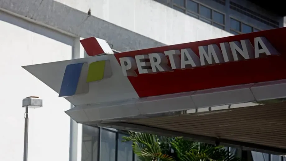 Shell將向Pertamina購買10萬桶汽油,印尼設法解決民營加油站缺油問題