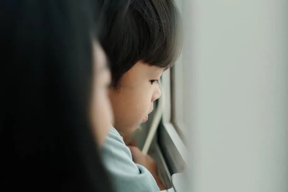 調查示警：台灣每十名青少年就有四人覺得自己無關緊要，孤立感升高、學業壓力提早出現