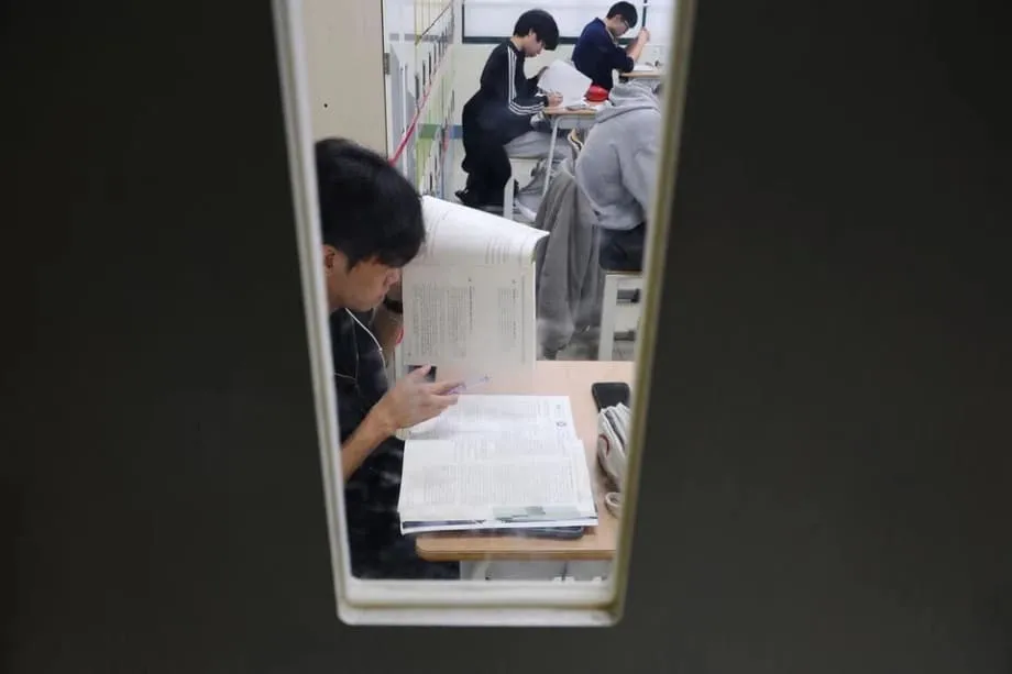 南韓打擊「教育卡特爾」，力求恢復大學修學能力測驗制度公信力