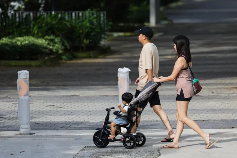 新加坡生育危機：全面改革能否扭轉出生率下滑？