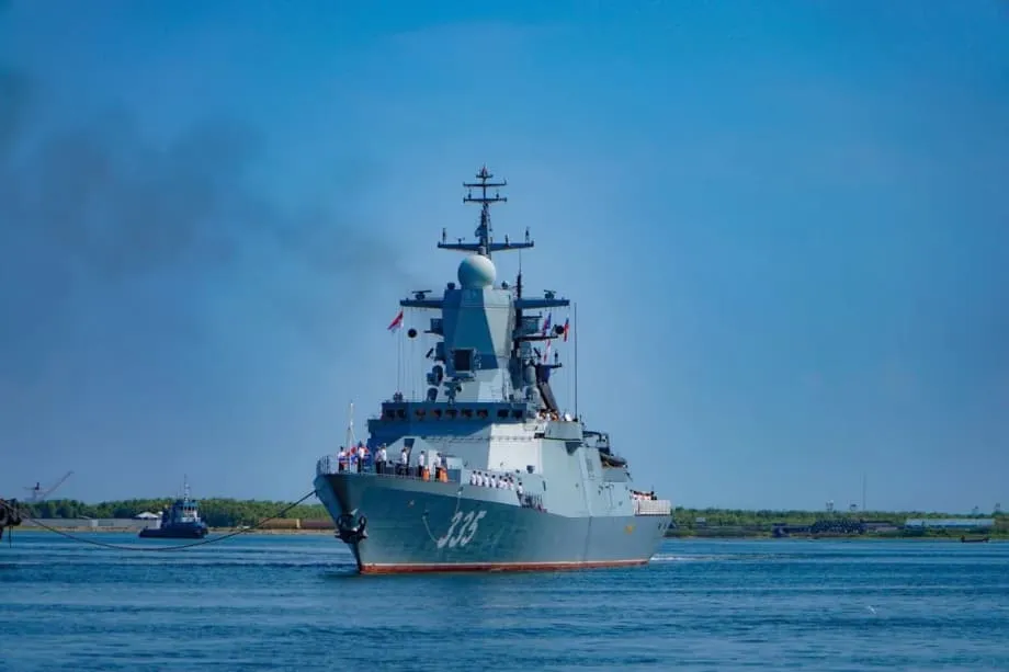 俄羅斯潛艦抵達雅加達參與聯合演習，印太海軍合作關係深化