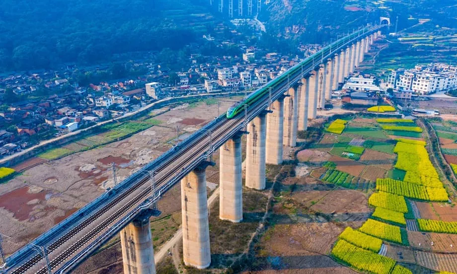 鋼鐵絲路：中老鐵路如何改變東南亞觀光