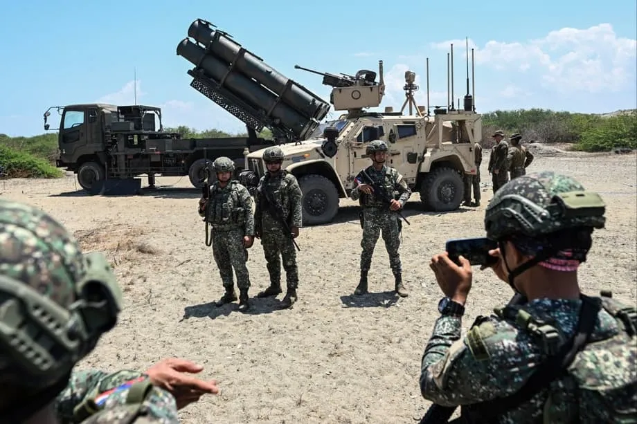 中國軍方抨擊日本在台灣附近擴增無人機與飛彈部署，稱此舉是危險賭注