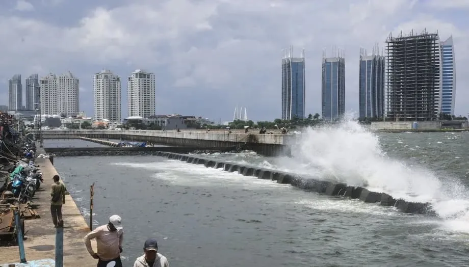 Java’s 'giant' seawall: A question of necessity - Academia - The ...
