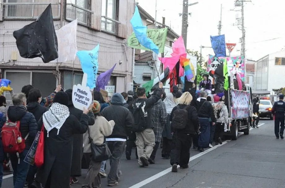 日本城市1,200人反仇恨遊行 外籍居民面臨日益升高的敵意