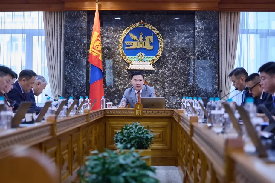 Mongolia Approves 2026 Budget Revision, Raising Pensions and Pay as Deficit Reaches 2 Trillion Tugriks