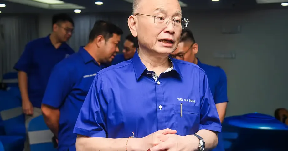 MCA Walks Out of BN Melaka Candidate Launch, Rejects Decisions Made Without Its Approval