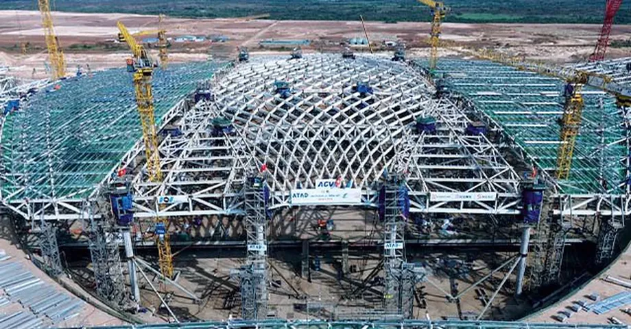 Long Thanh Airport Raises 5,300-Tonne Terminal Roof After Eight-Day Lift