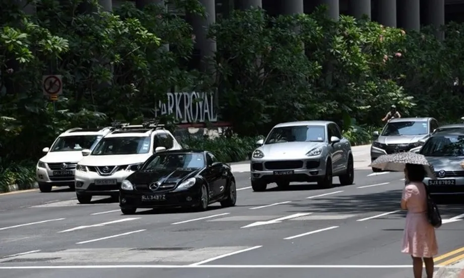 為何新加坡是東南亞買車最貴的城市：深入解析 Julius Baer 報告